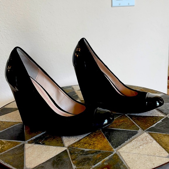 Tracy Reese Shoes - 💋SALE💋 Plenty: High heel black suede with lacquer toe and heel wedge pumps.